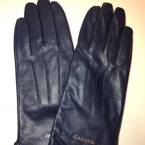 BN Calvin Klein Navi sheepskin leather gloves
